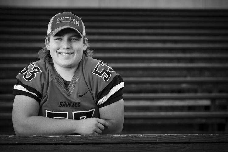 pittsfield-senior-photographer-seniorsofjwp-cw2